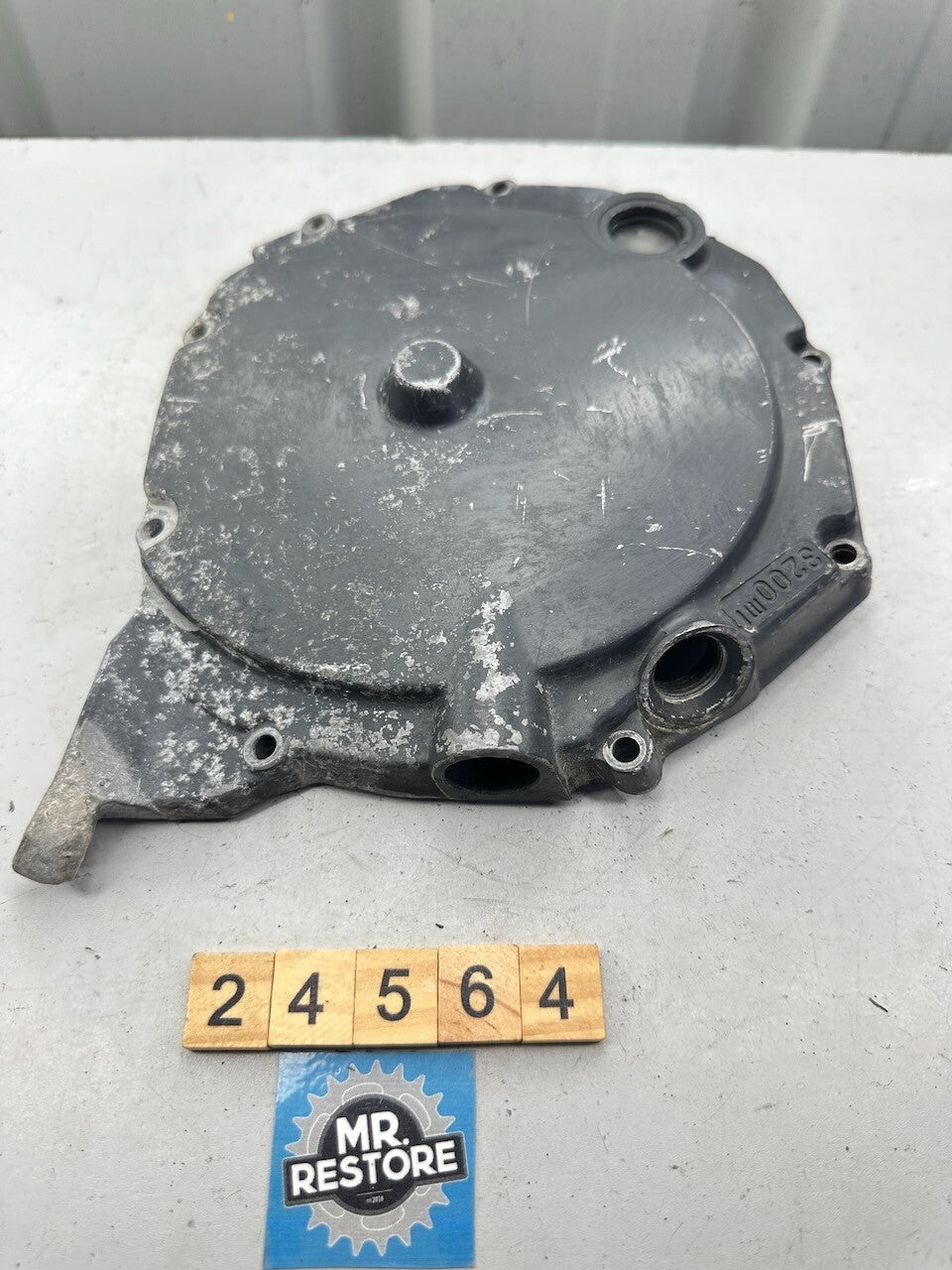 Suzuki GSXR750 GSX-R750 Clutch Cover (Showing 3200ml fill level)