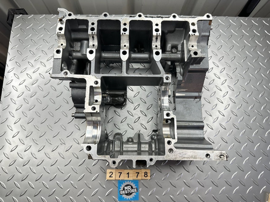 Kawasaki ZR250 Balius - Crankcases 14001-1234