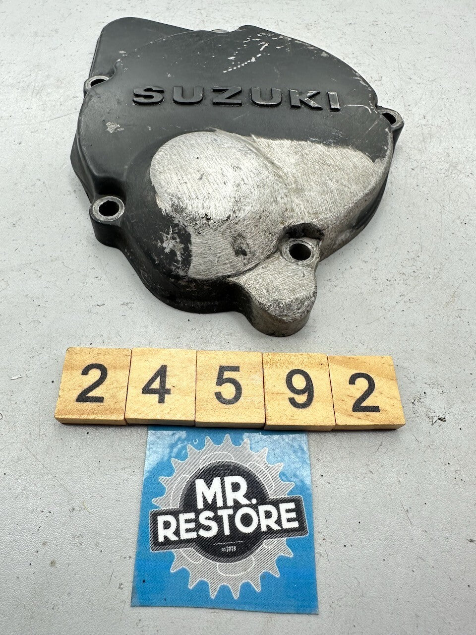 Suzuki GSF1200 Bandit '96-00' GSX750 '98-00' Magneto Stator Generator Cover