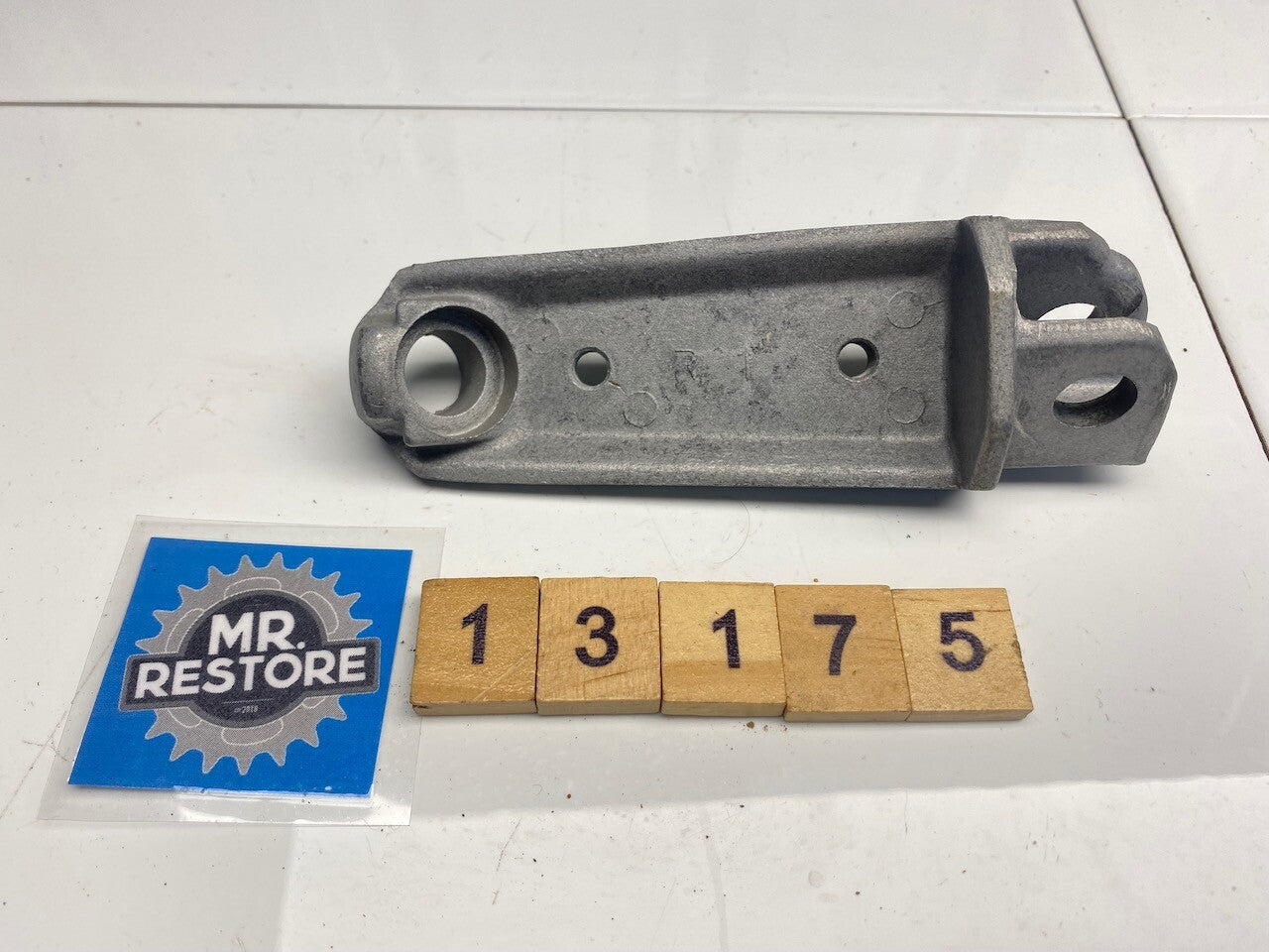 Kawasaki GPZ900R ZX900 Front RH Front Step Foot Rest 34028-1120