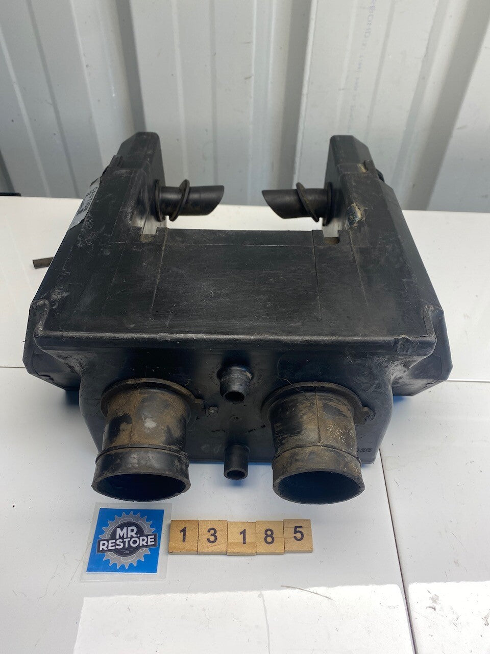 Kawasaki GPZ250 Air Box (from belt driven bike)