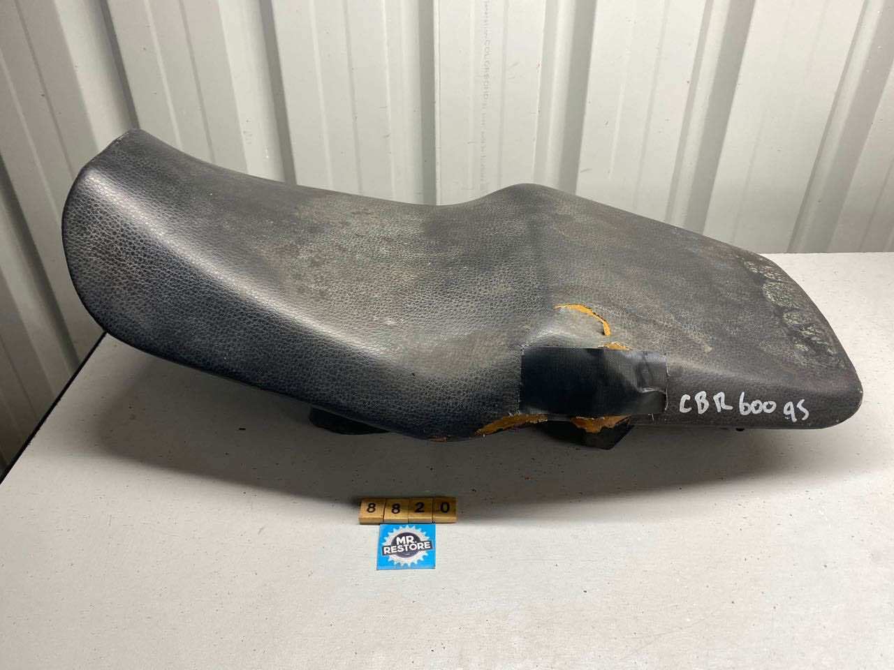 Honda CBR600F 92-94 Seat 77200-MV9-640ZA 