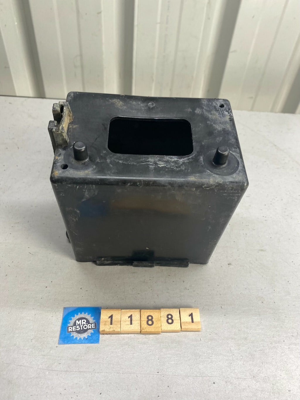 Kawasaki GPZ1000RX Battery Box 32097-1116