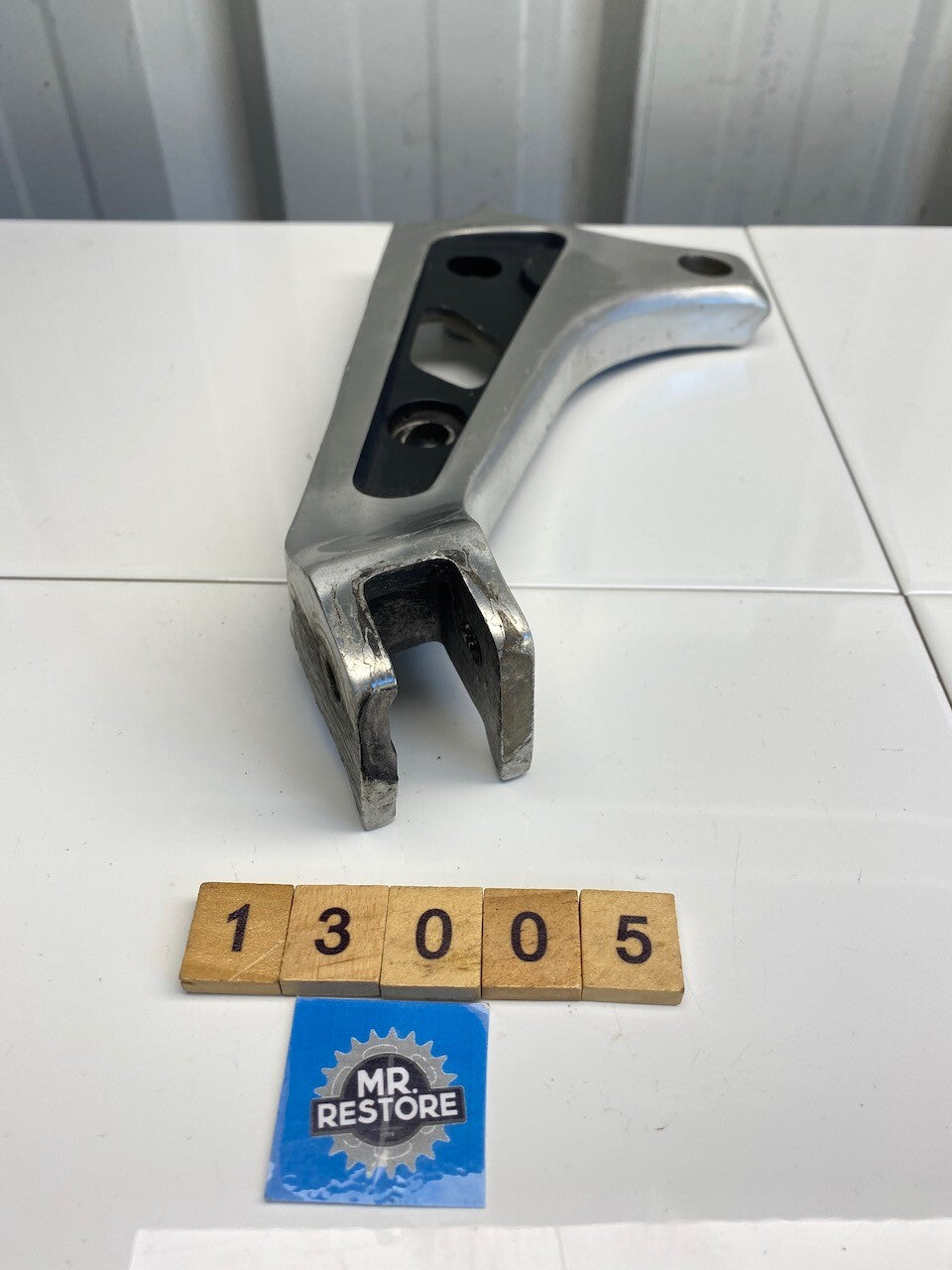 Suzuki GR650 Tempter L/H Pillion Foot Rest Muffler Bracket 43821-15500
