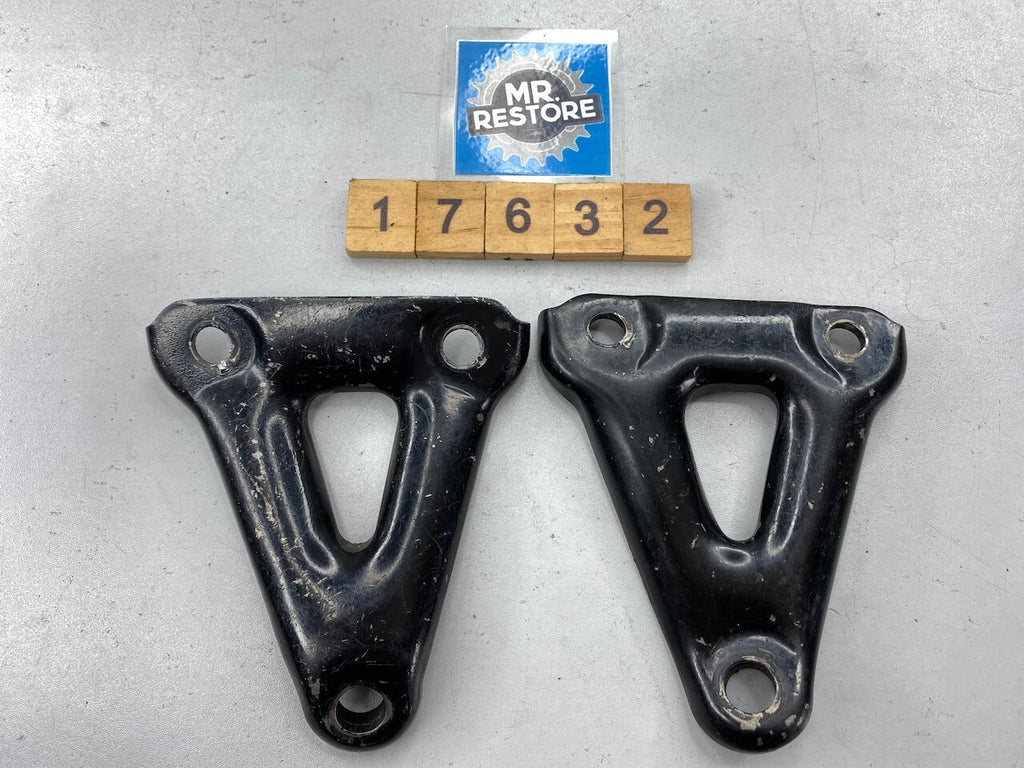 Honda GL1000 Goldwing 1976 Frame Bracket Pair - 50352-371-000ZA  50351-371-000ZA