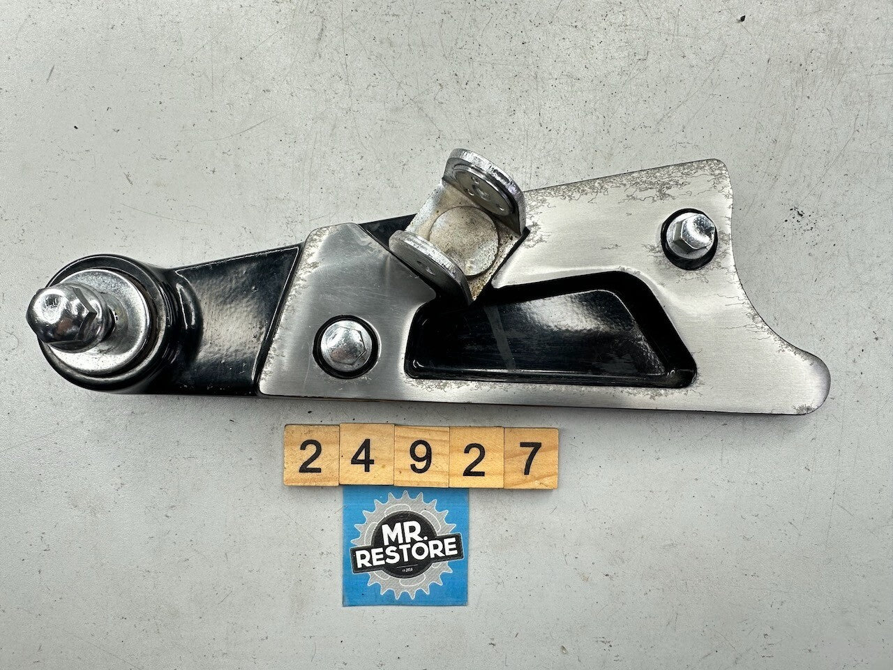 Yamaha V-Max 1200 VMX12 '85-03' Rear Right Foot Rest Peg Bracket Stay