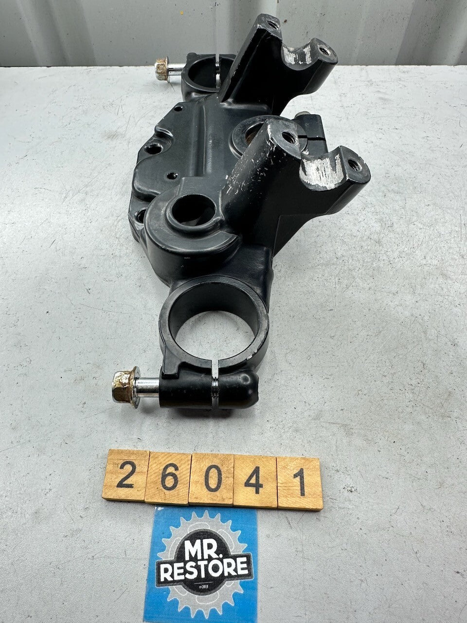 Kawasaki KZ1300 Z1300 ZG1300 Upper Fork Clamp Triple Tree 44039-1013