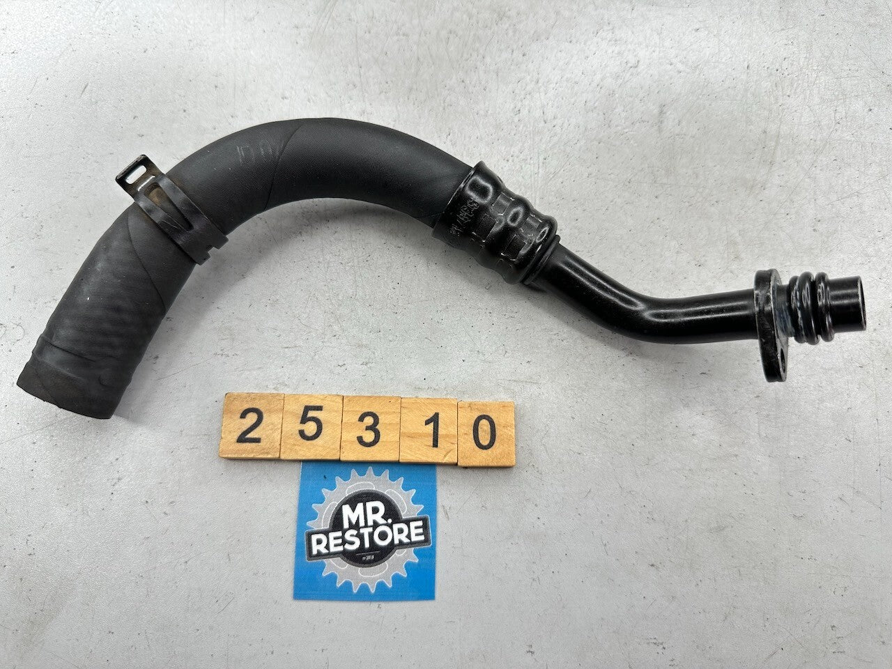 BMW K1300R K1200R K1300S K1200S K1300GT K1200GT OEM Oil Pipe 17227672794