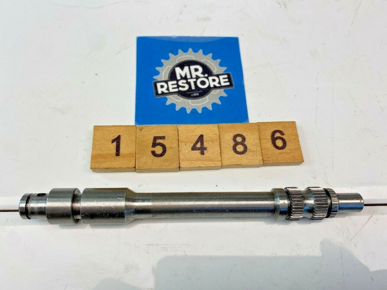 Yamaha RD250LC RD350LC RZ250 RZ350 Tachometer Drive Gear Axle - 2R8-17861