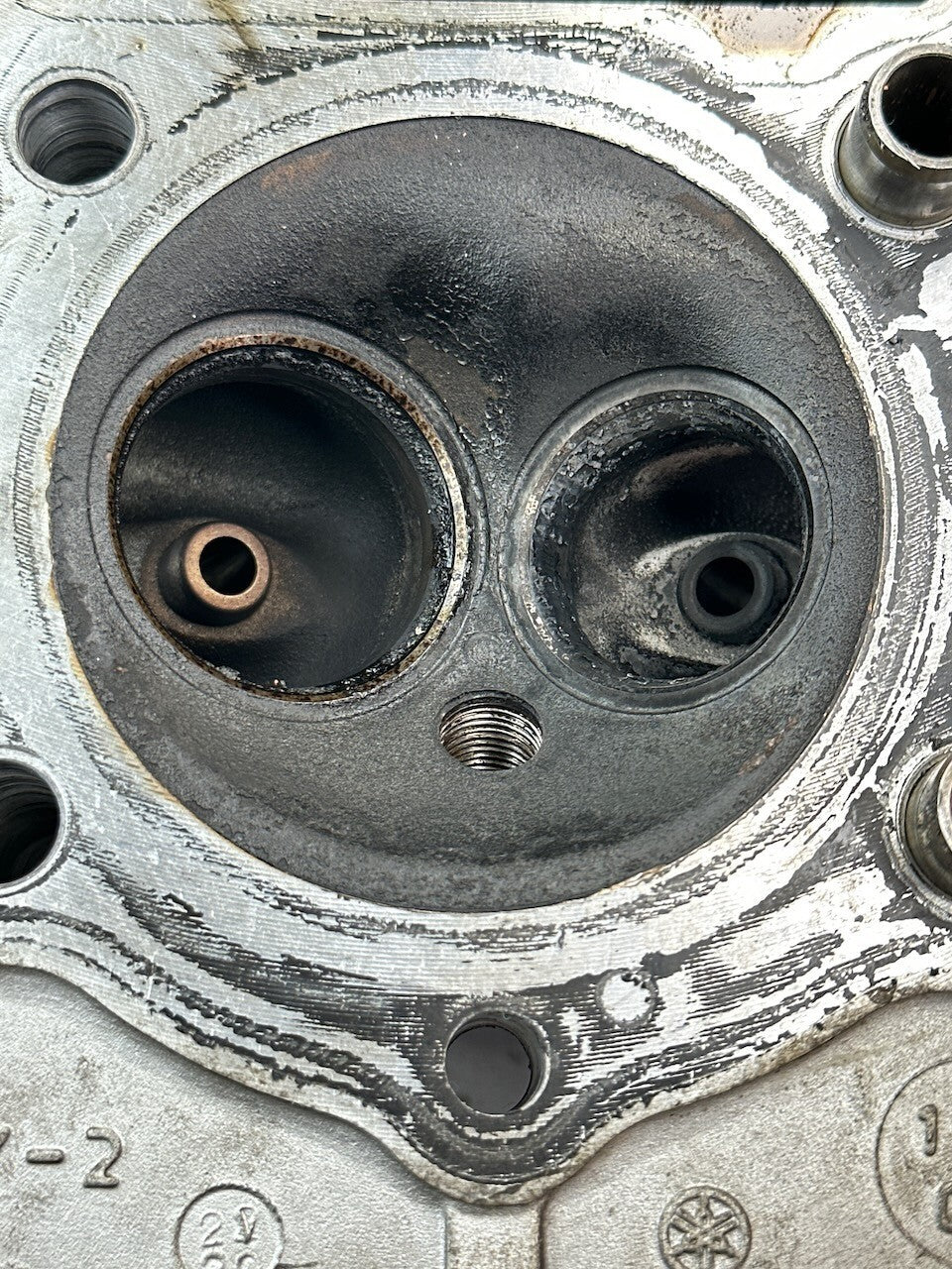 Yamaha XV1100 Virago 1988-94 Cylinder Head