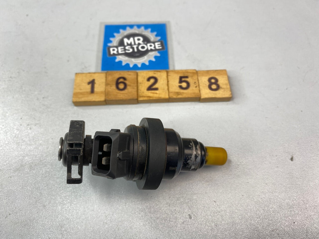 BMW R1100 R850 RT RS R GS Injection Injector Valve 13641341352