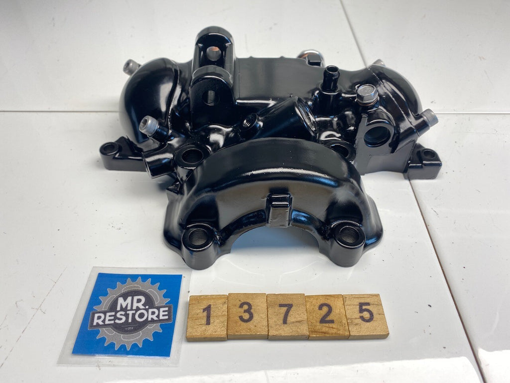 Yamaha XT500 Rocker Cover & Caps - 58300 Y-2 - Re-painted