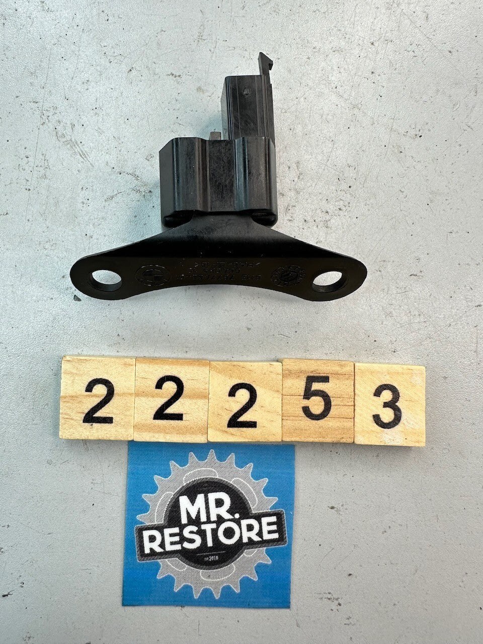 BMW G650GS F650GS Indicator Flasher Relay & Bracket TL111  61137677466