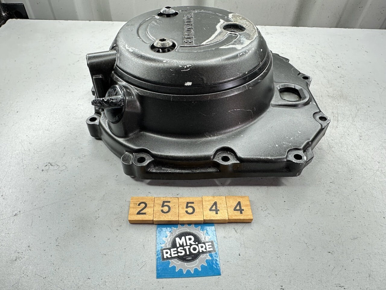 Honda CBR900RR Fireblade '96-99' Clutch Cover 11330-MAS-000 11371-MAS-000