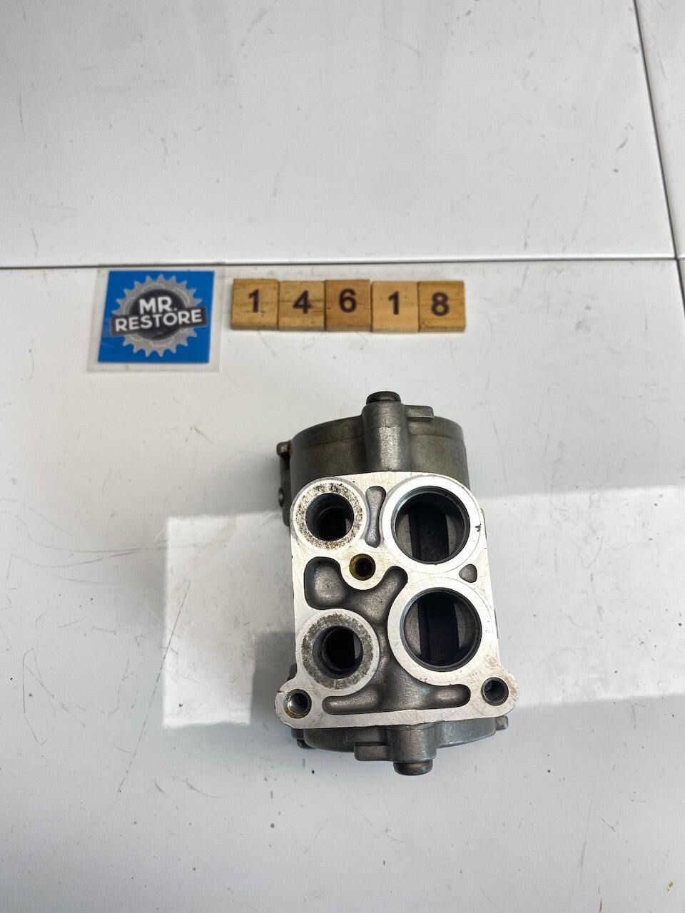 Kawasaki GPZ900R ZX900 GPZ750R Oil Pump Assy. 16082-1060
