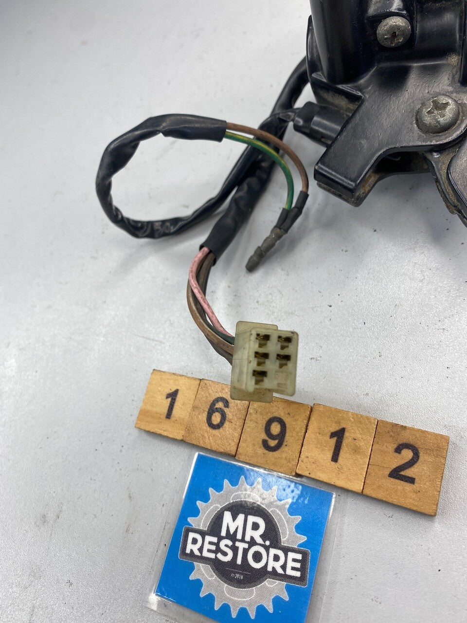 Yamaha Jog 1980s L/H Handlebar Switch & Lever