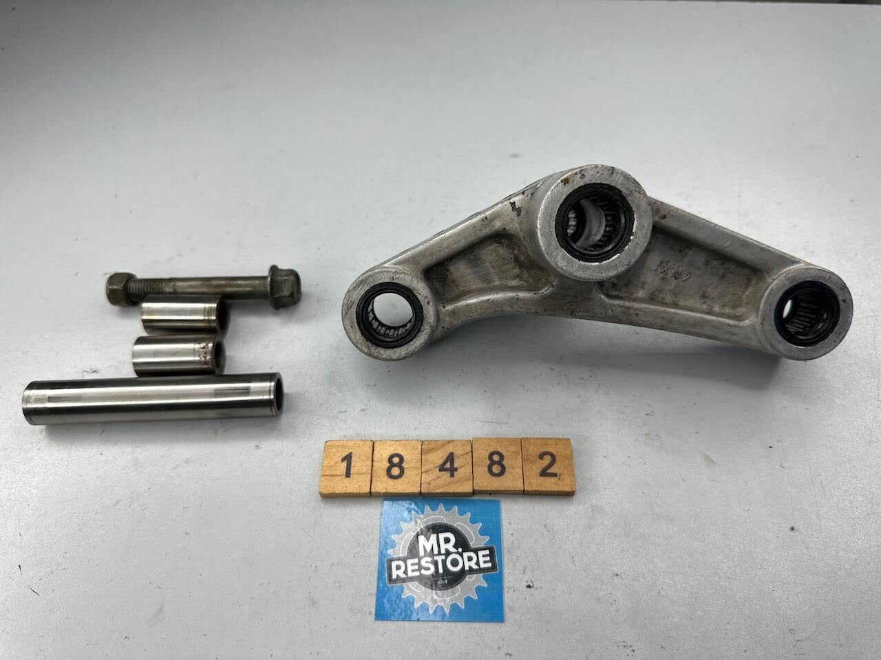 Yamaha TRX850 1995-99 Rear Shock Linkage Relay Arm & Bushes 4NX-2217A