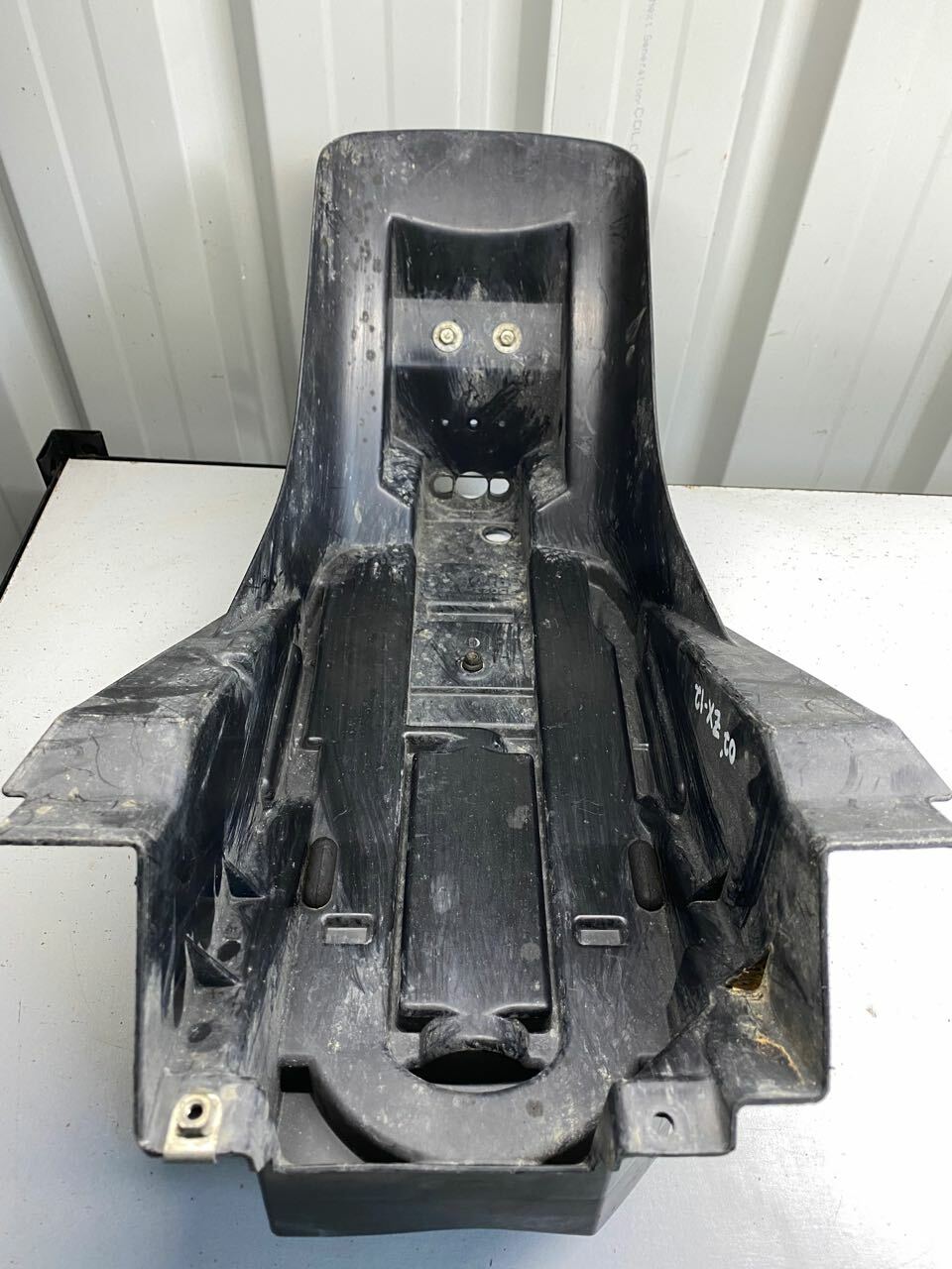 Kawasaki ZX12 ZX1200 ZZR1200 03 to 05 Rear Fender Mudguard & Reg Plate Holder