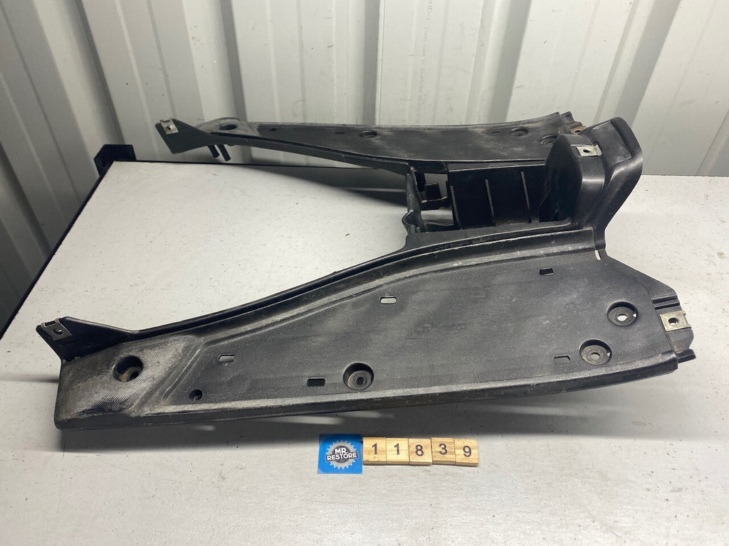 Aprilia SR50 Di-Tech Running Board & Battery Box Panel DIS.101335