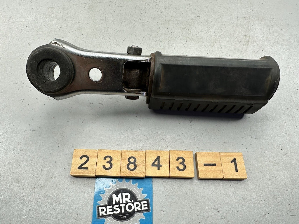 Honda CB900 Boldor CB750 Right Pillion Footrest Peg 50715-438-010
