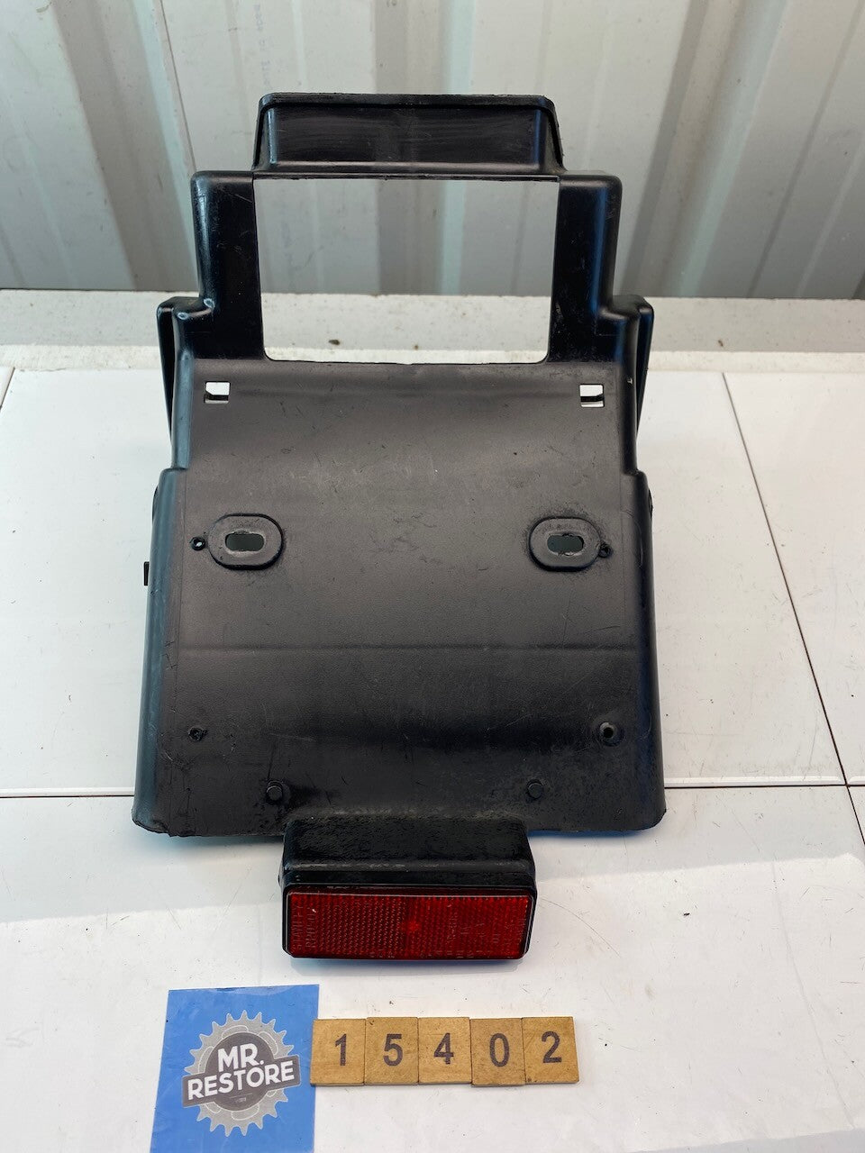 Yamaha FZR250 3LN Rear Fender Reg License Plate Holder