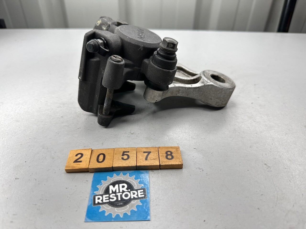 Honda CBR250RR MC22 Rear Brake Caliper & Mount 43100J-KAZ-006