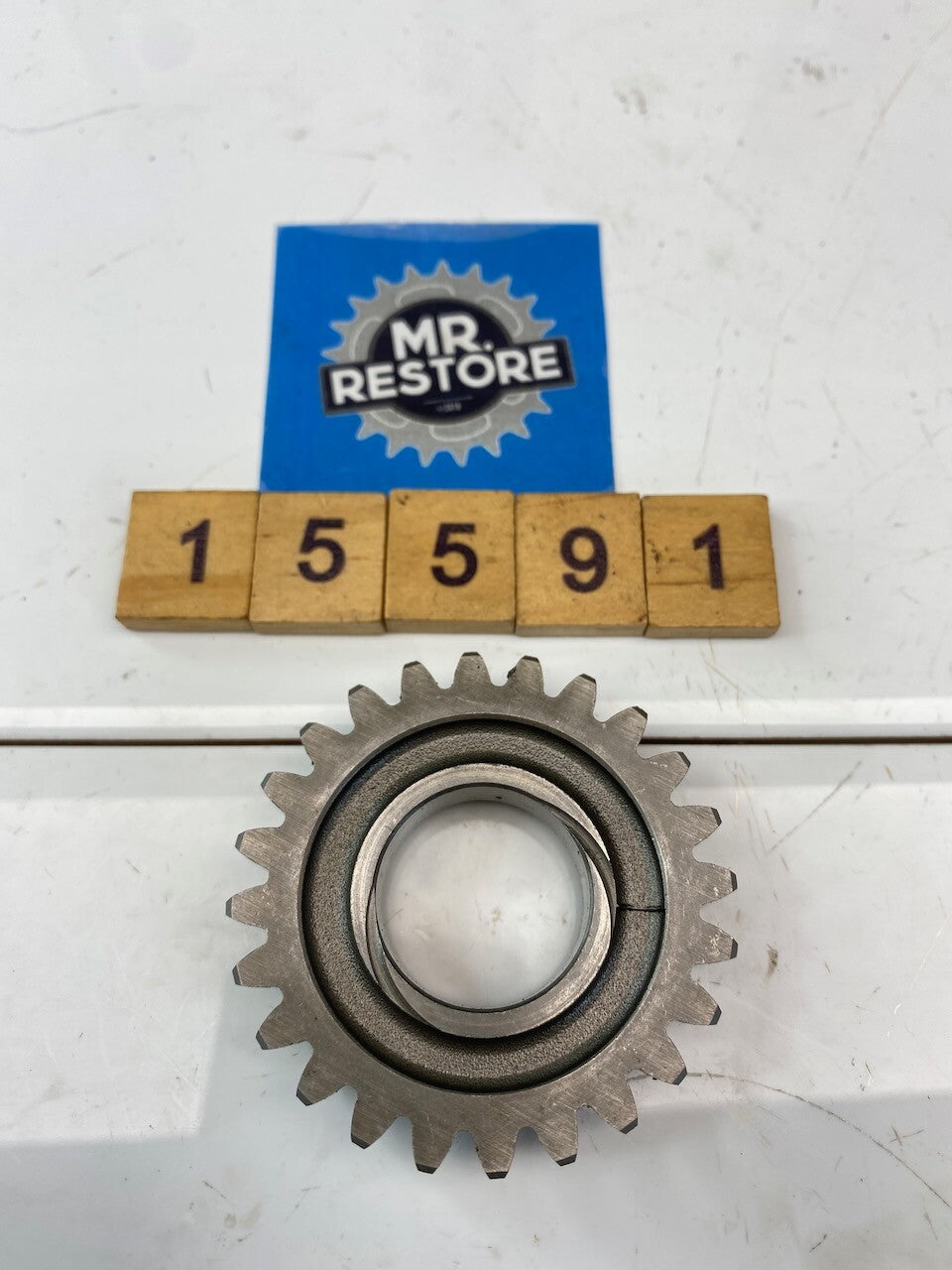 Yamaha RD400 C D E F 4th Pinion Gear Wheel 521-17141