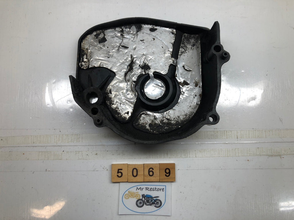 Yamaha TZR250 1KT 2MA Crank Case Front Sprocket Cover 1KT-15410-00-00