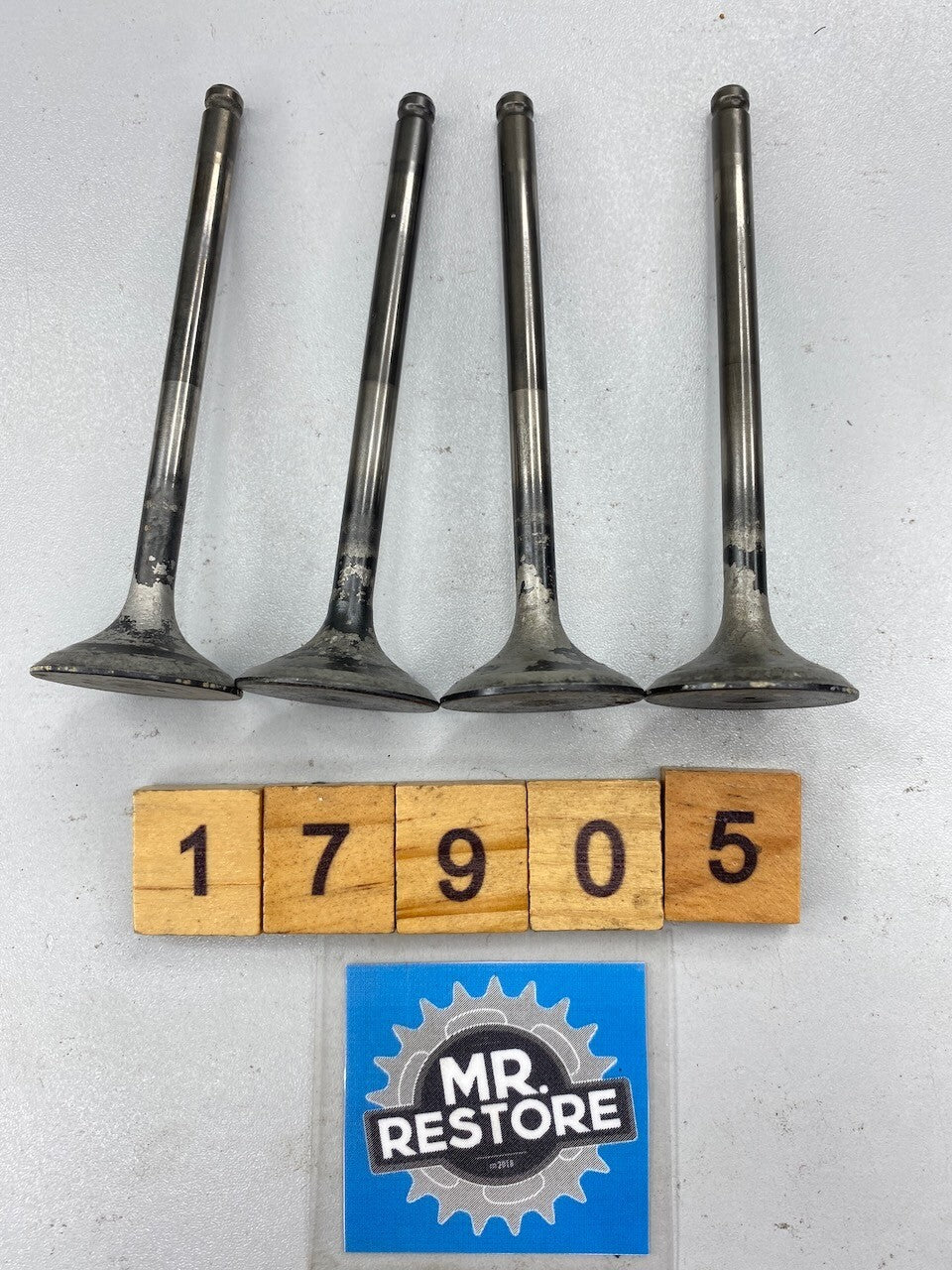 Honda VF1000 1984-86 OEM Exhaust Valves Set of 4 - 14721-MB6