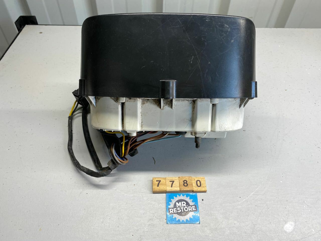 Yamaha XJ600 SECA Dashboard Speedometer Tachometer KMH Showing Zero K's