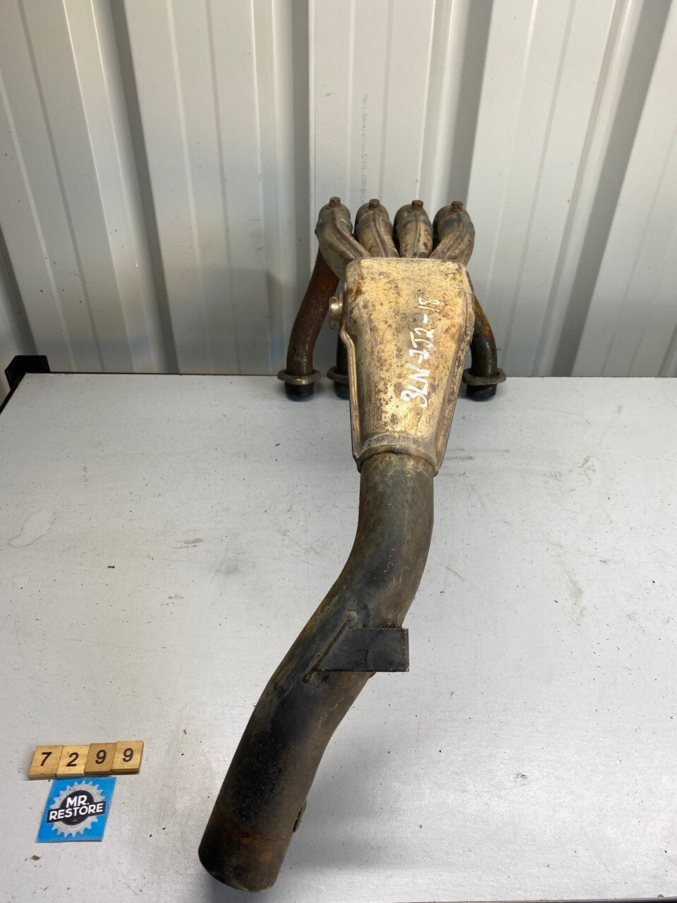 Yamaha FZR250 3LN EXUP Exhaust Headers Downpipes OEM 3LN-14610-00