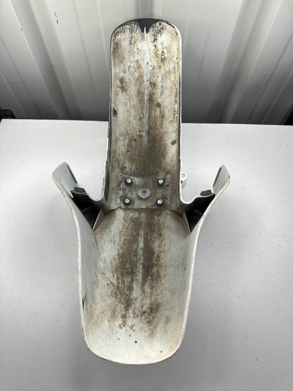 Yamaha FZR250 2KR 3LN & TZR250 Front Fender Mudguard (no cracks) 1KT-21510-00
