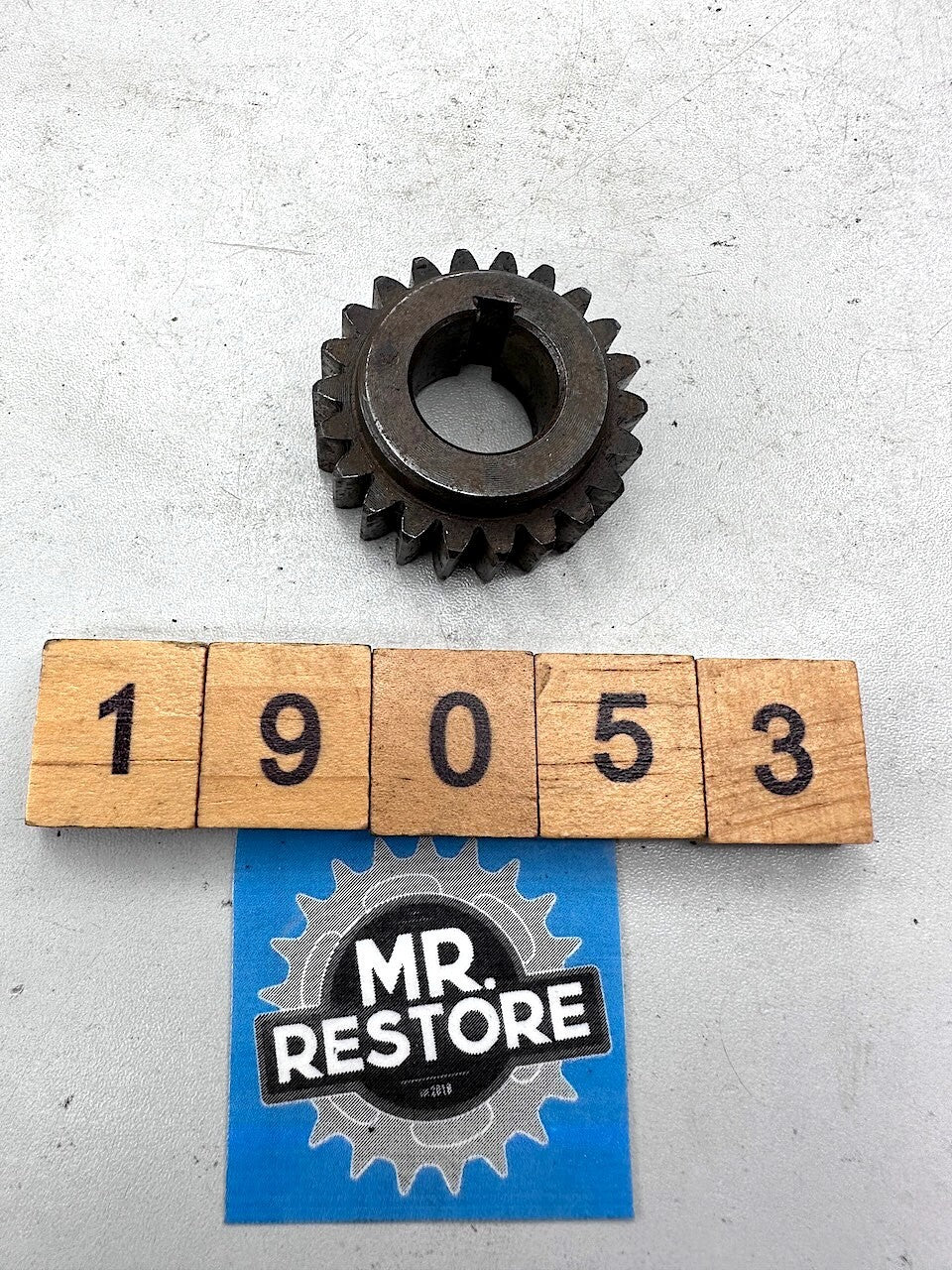 Kawasaki KX80 1979-80 Primary Gear (22T) 13097-1015