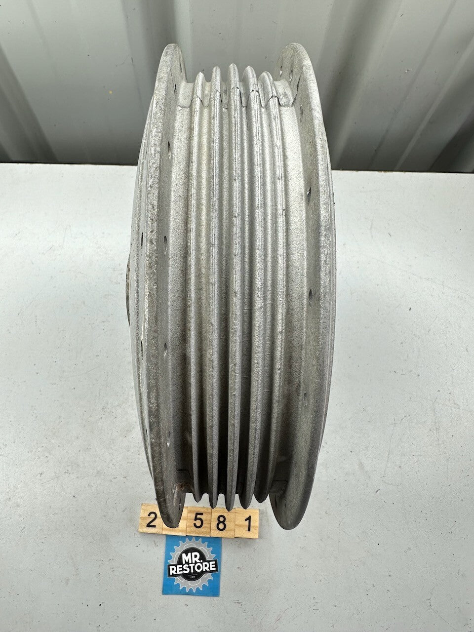 Suzuki T500 Titan Wheel Hub