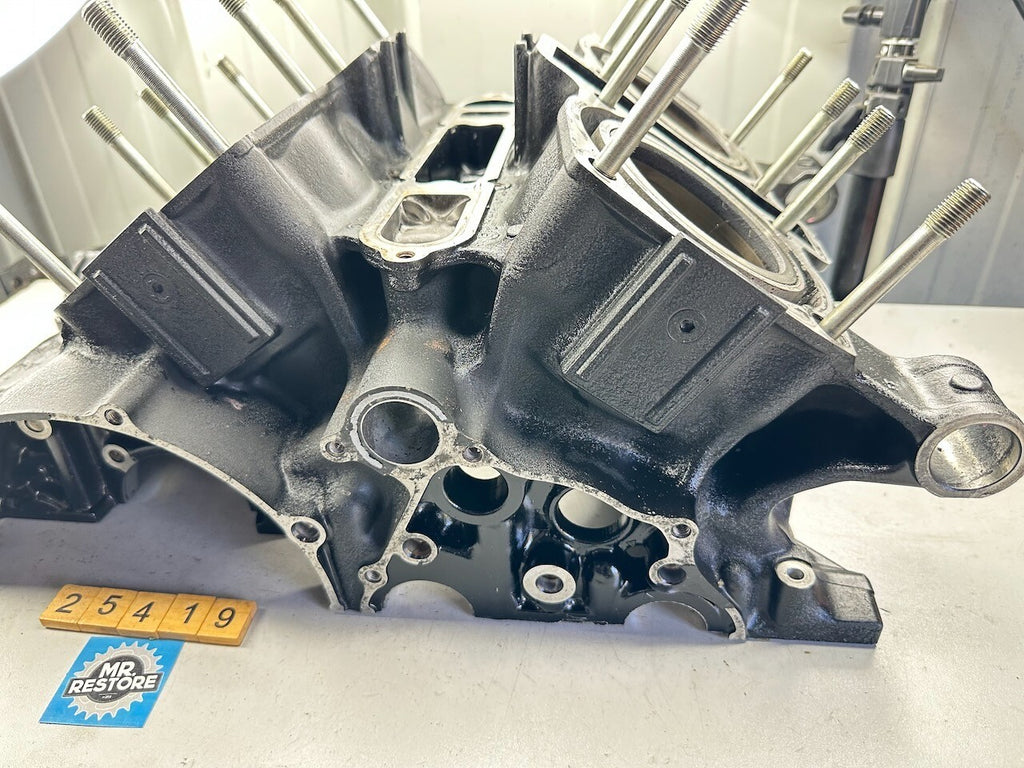 Yamaha V-Max 1200 VMX12 '85-03' XVZ13 XVZ12 Pair of Cranks Cases Std. 76mm Bore