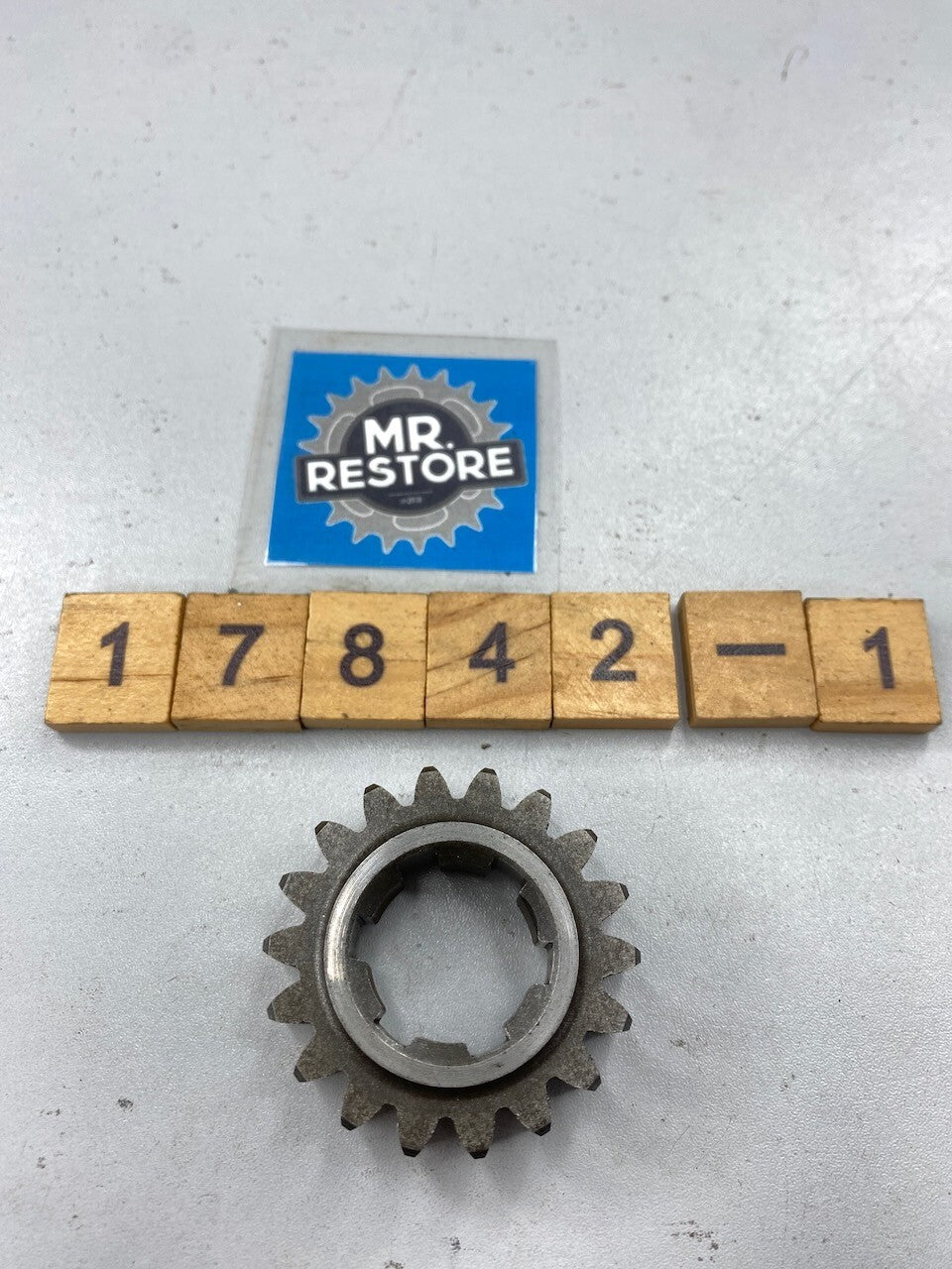 Yamaha SR500 SR400 XT500 TT500 Transmission 2nd Pinion Gear 583-17121