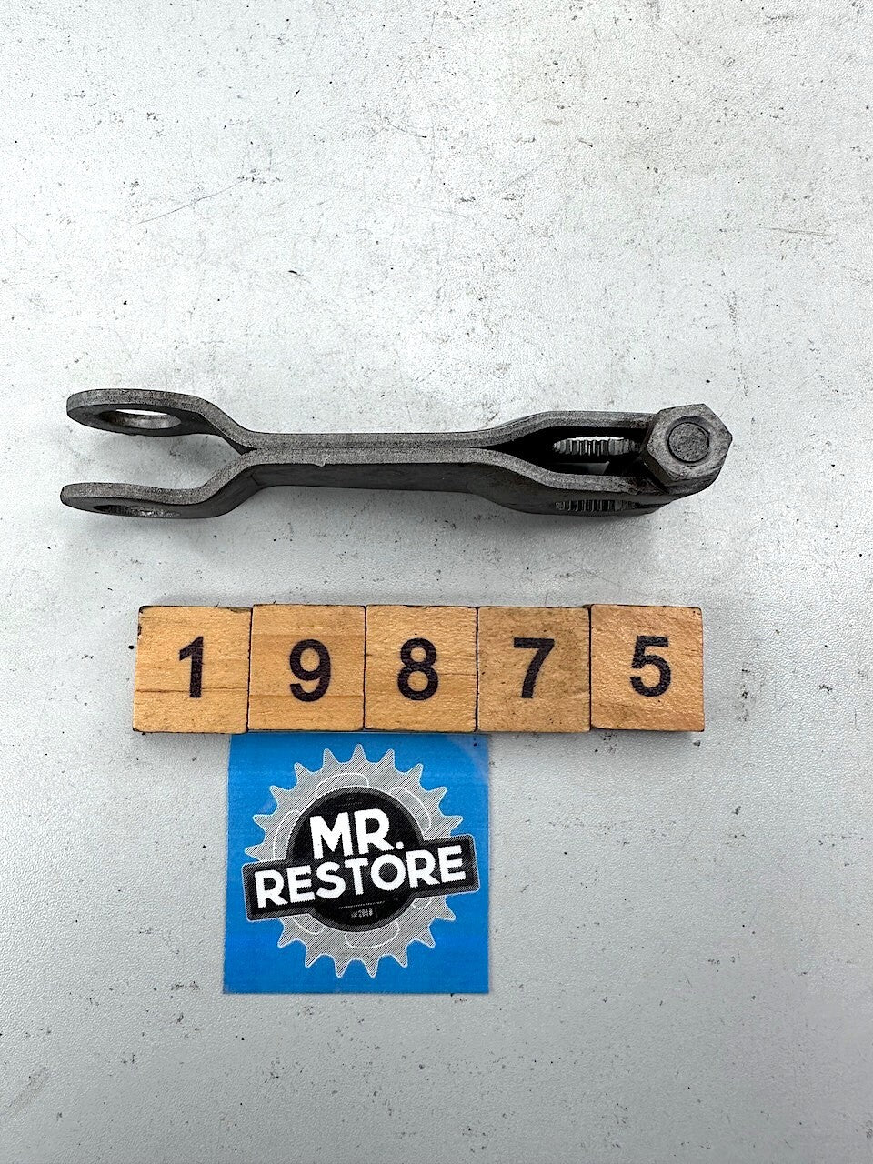 Yamaha V90 T 1982 Front Brake Camshaft Lever & OEM Bolt