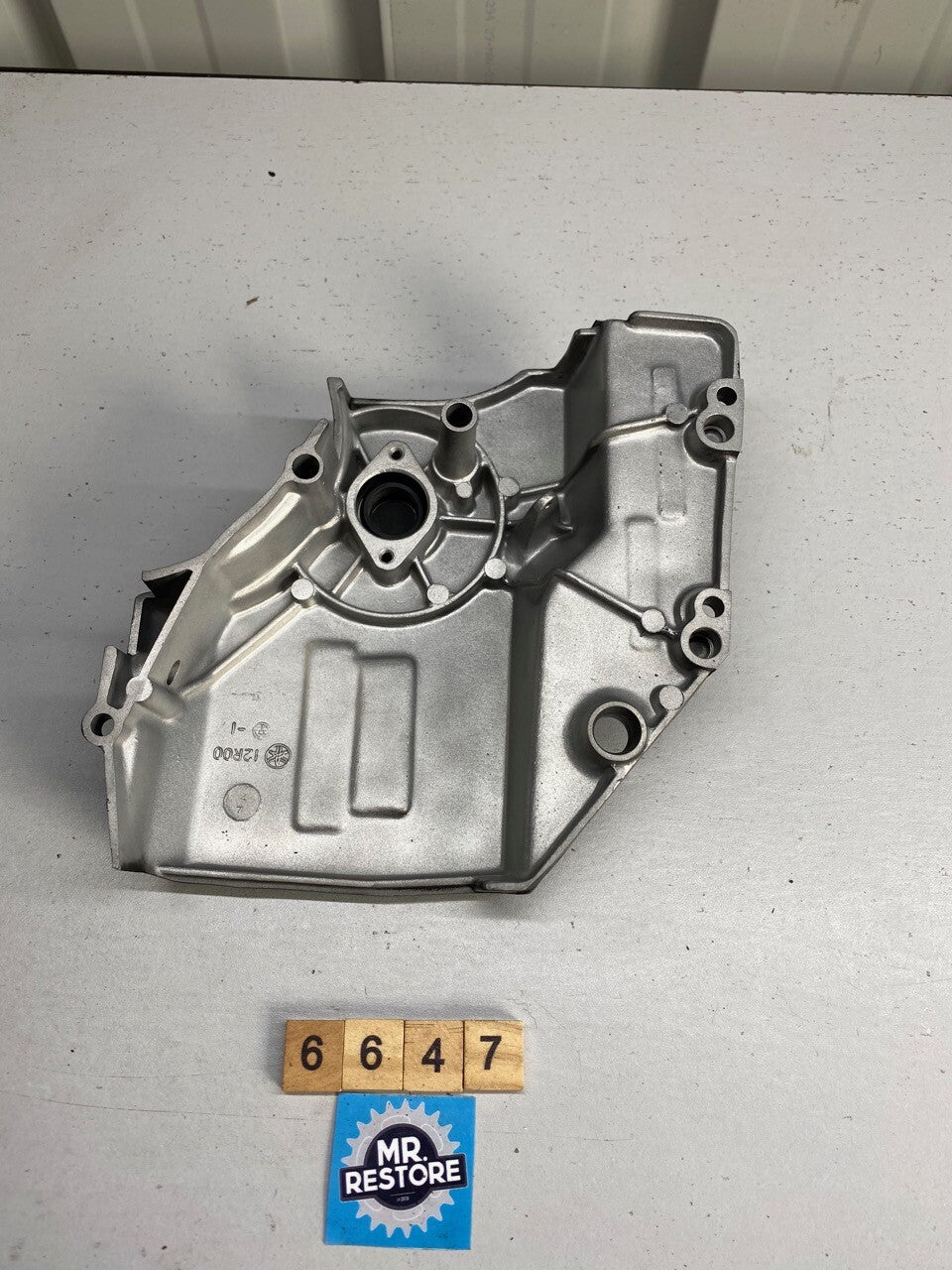 Yamaha XS 400 RK J (12R) Early 80's Side Cover - Reconditioned