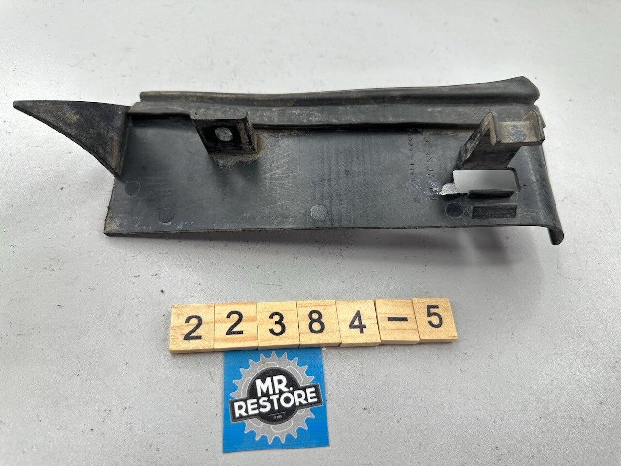Kawasaki GPZ1000RX ZX1000 1986-88 Lower Cowling Cover & Seal 14024-1115