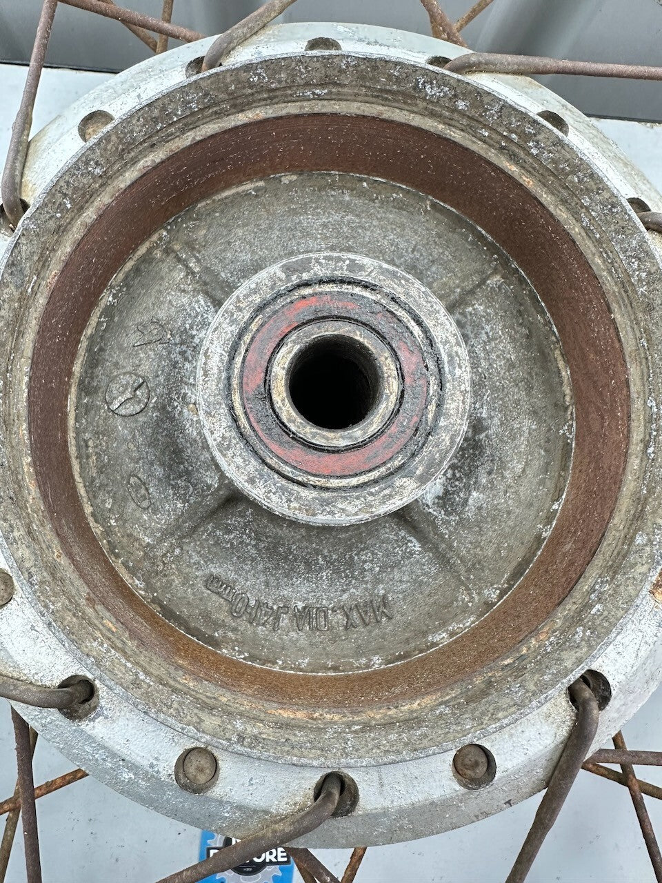 Honda XL350 OEM D.I.D Rear Wheel 18 x 2.15
