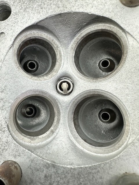 Honda XL350 1976-78 Cylinder Head 12200-385-000