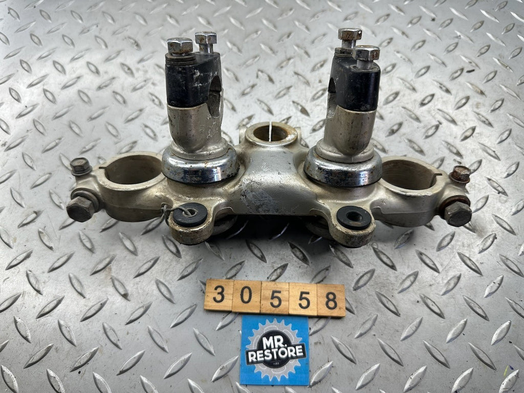 Suzuki DR500 83-85 Fork Clamp Bridge Triple Tree Top Clamp 51310-37440-08C