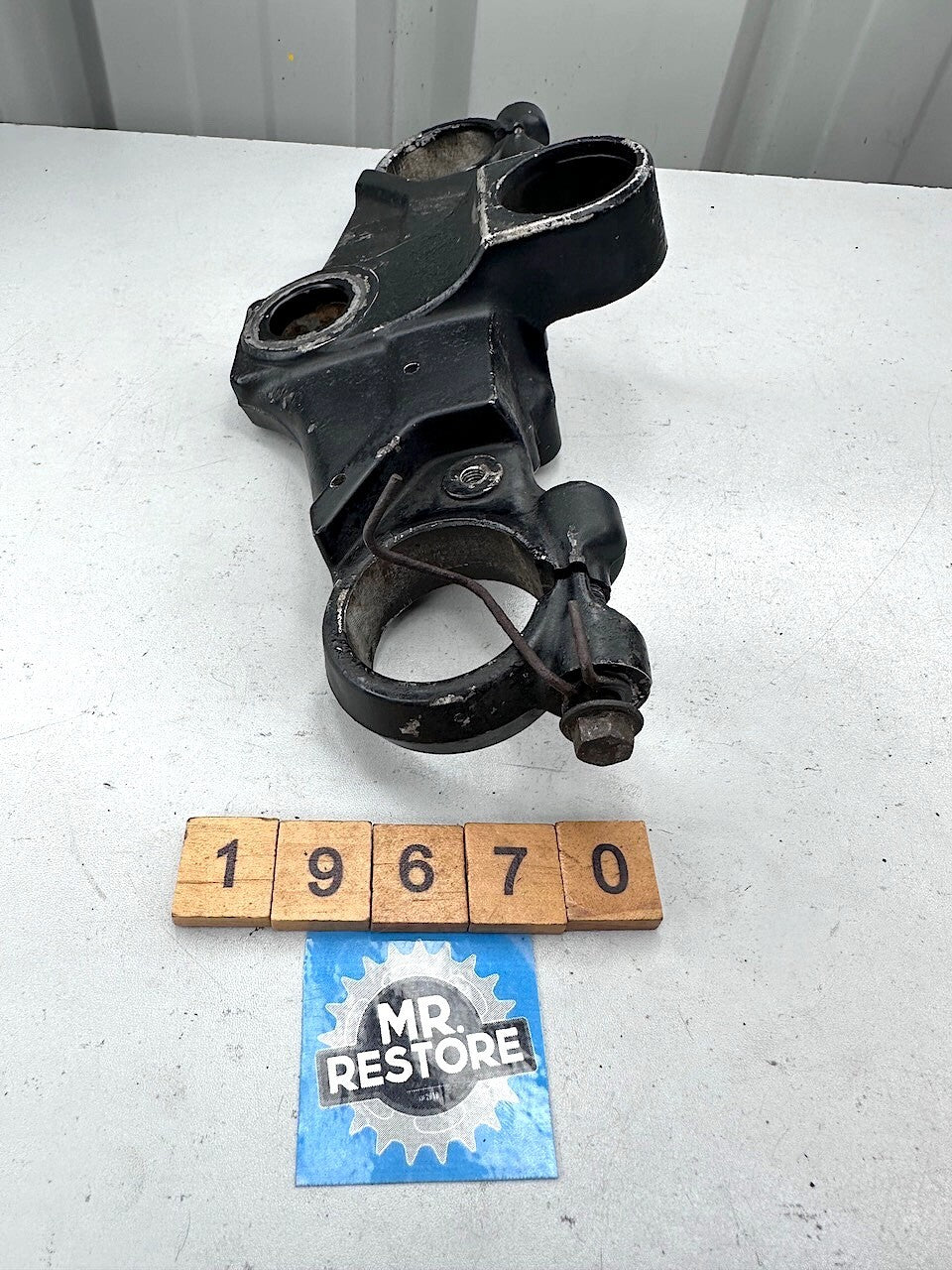 Yamaha FJ1200 FJ1100 Upper Triple Tree Fork Clamp 47M-23435