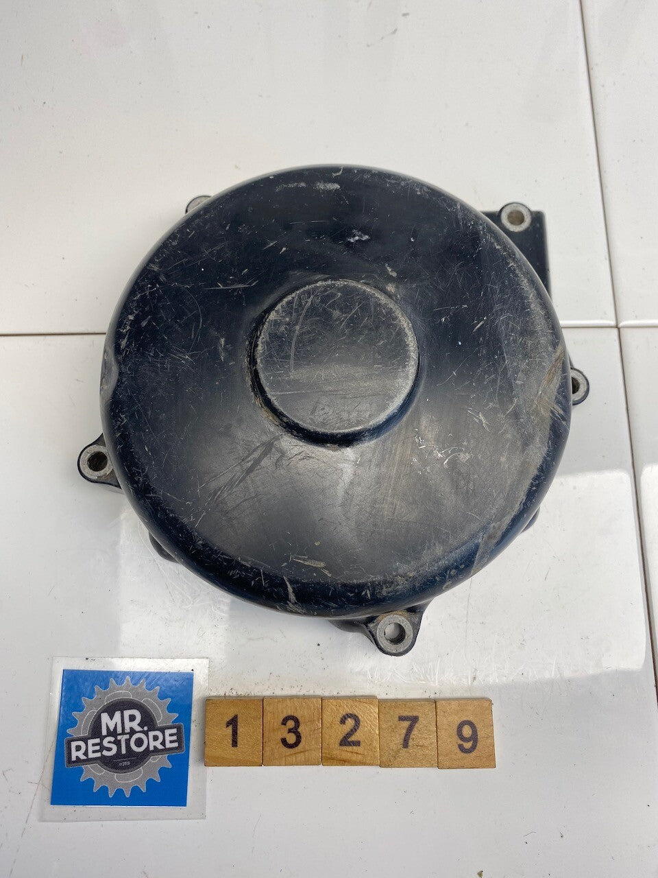 Yamaha IT400 YZ400 D IT250 E Crankcase Ignition Cover 1W4-1541100