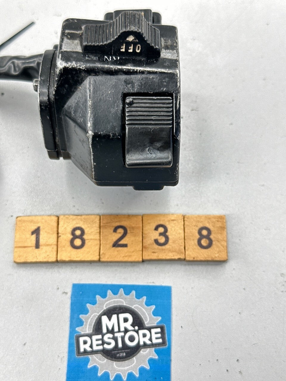Yamaha RZ350 RZ250 K RD250 RD350 K YPVS OEM L/H Handlebar Switch 31L-83972