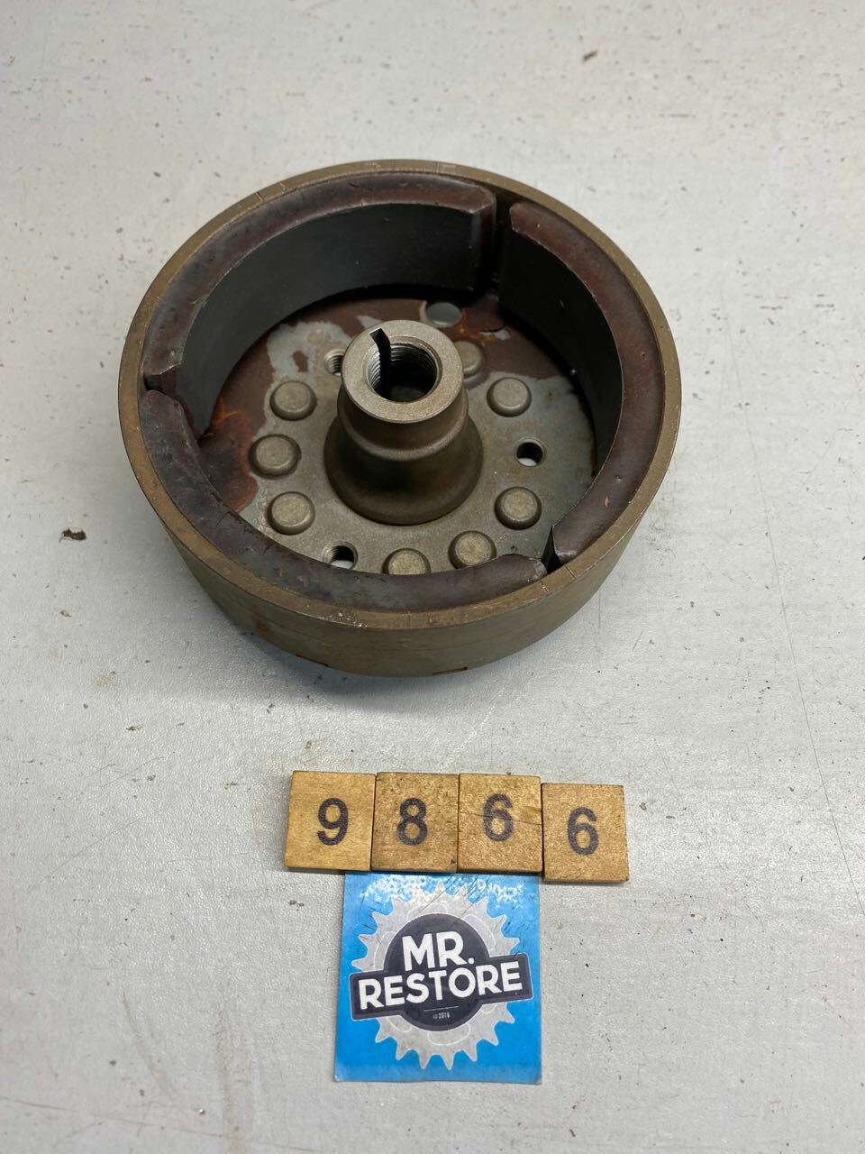 Kawasaki KZ440 Z440 LTD Twin - Rotor Flywheel Generator Magneto