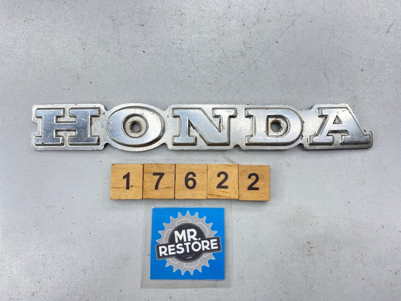 Honda GL1000 Goldwing R/H Tank Badge