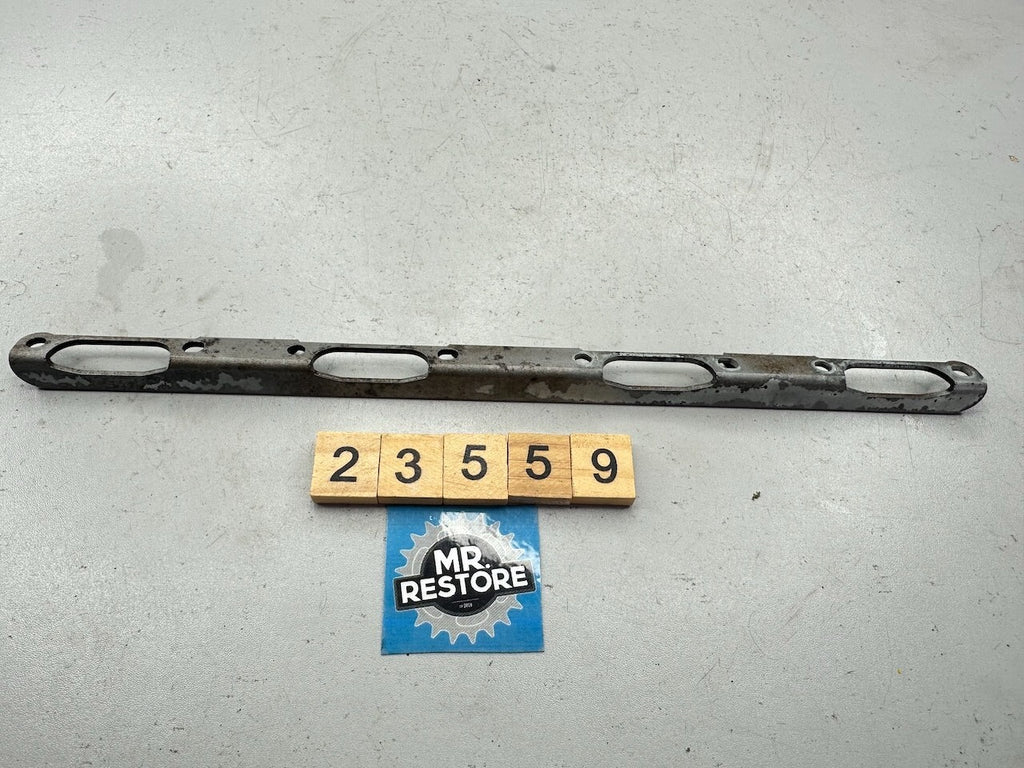 Kawasaki GPZ1000RX GPZ900R ZX1100 ZX900 ZL1000 ZR400 Carburettor Upper Stay