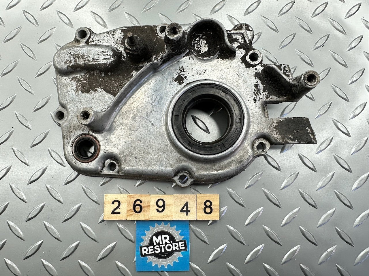 Kawasaki KZ1100 Z1100 ZX600 Ninja 600 GPZ600 Transmission Gearbox Cover